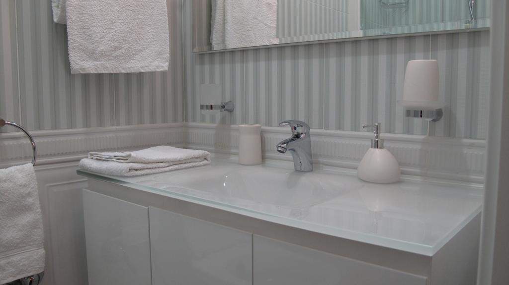 Salaria Luxury Suites Ρώμη Δωμάτιο φωτογραφία
